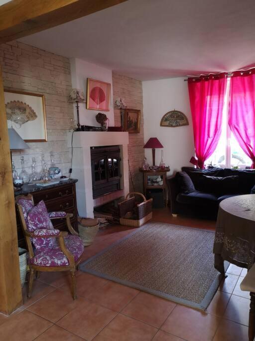 Au Coeur De Mortagne, Un Balcon Sur Le Perche Villa Kültér fotó